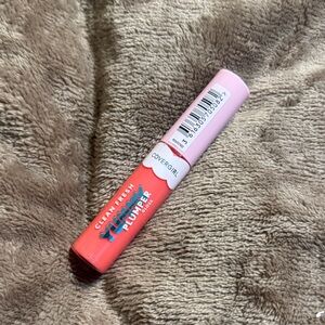 COVERGIRL Clean Fresh Yummy Plumper Lip Balm - Coral Pink